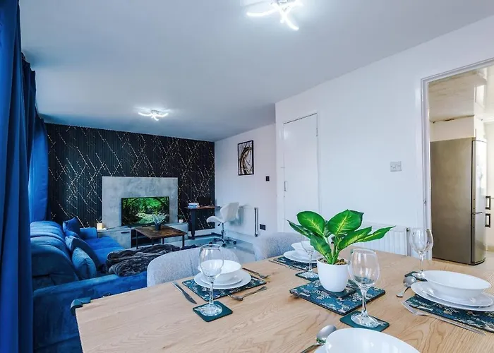 Pearl Reside - Sleeps 5, Free Parking & 5 Mins Centre Mánchester