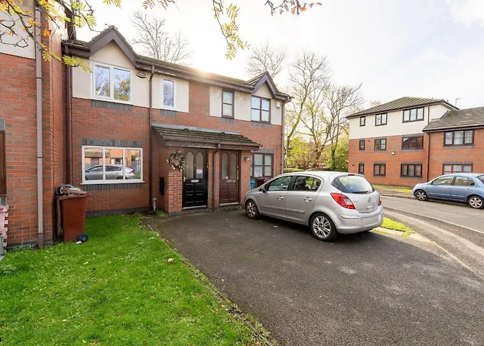 2br House Contractors Parking Wifi Holiday home *