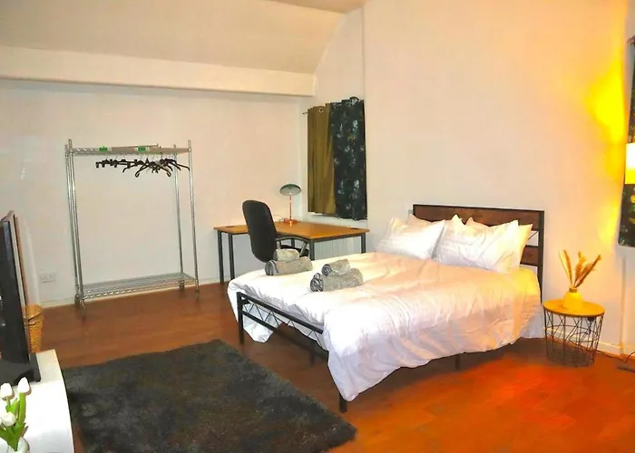 The Church Манчестер