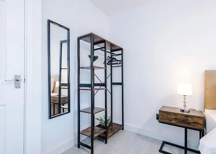 Pearl Reside - Sleeps 5, Free Parking & 5 Mins Centre Сasa de vacaciones Mánchester