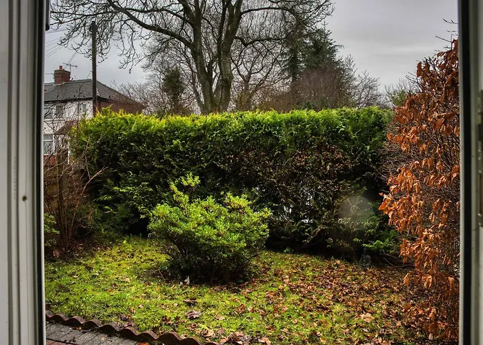 Modern 3br Sleeps 7 Parking *