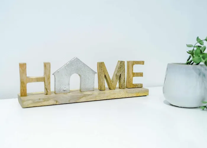 3 Bedroom Town House - Etihad Stadium - Free Parking * Манчестер