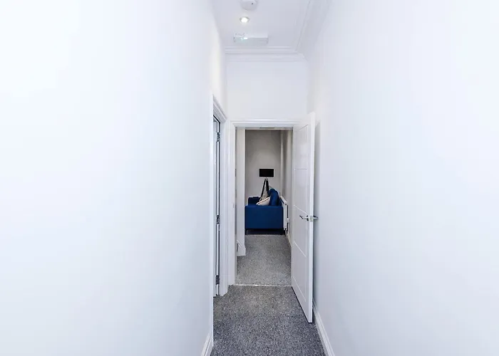 3 Bedroom Town House - Etihad Stadium - Free Parking * Manchester