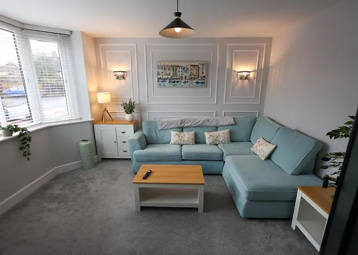 Stunning Family With Hot Tub In Worsley Μάντσεστερ