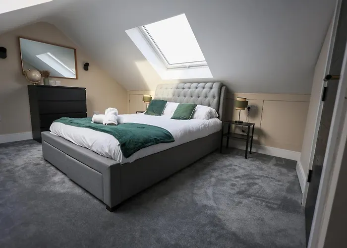 Stunning Family With Hot Tub In Worsley Σπίτι διακοπών