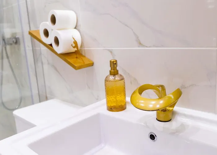 Paradise Nestv 맨체스터