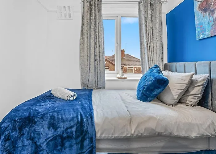 Luxury Group - - Sleeps 9 Манчестер