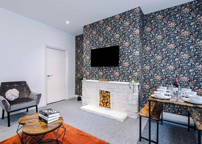 3 Bedroom Town House - Etihad Stadium - Free Parking Mánchester