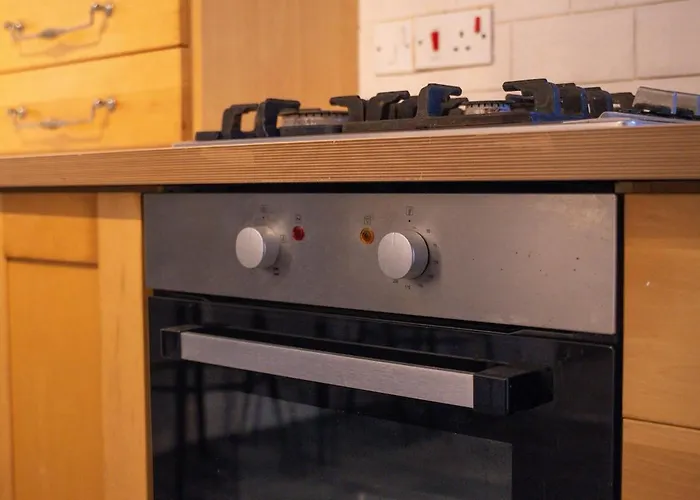 Semesterbostad Luxury Group - - Sleeps 9 Manchester