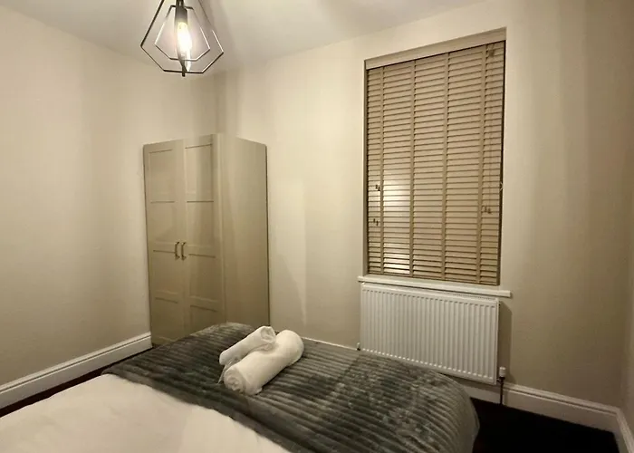 Large Luxury 4 Bedroom With Parking Tatil Evi *