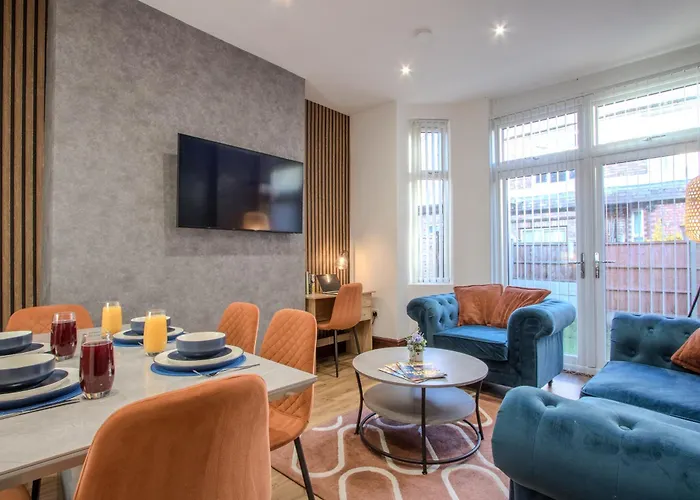 펜션 Modern & Spacious 4-bedroom Home, Family & Contractor Friendly, *