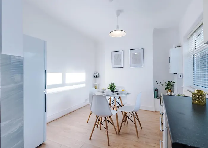 Tatil Evi Free Park Stunning 3bedroom In *