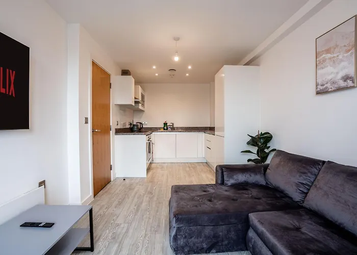 Elegant Modern One Bed Flat With Juliet Balcony Apartman Manchester