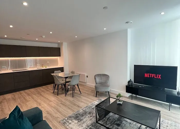 Lux Deansgate Multi Story * Manchester