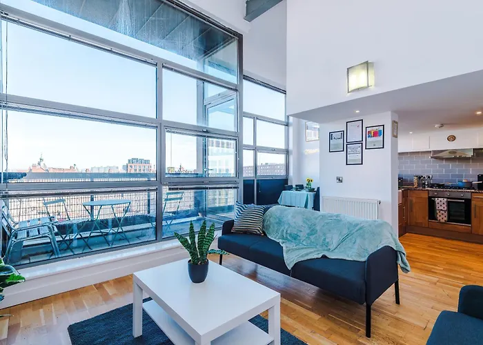 Modern 2br Flat For 4 Full Kitchen Manchester