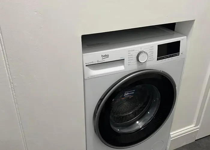 Goulden 4 * Manchester