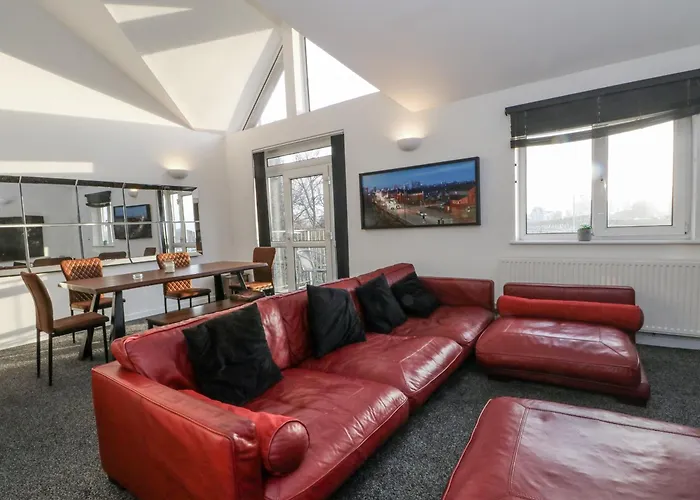 Manchester Apartment *