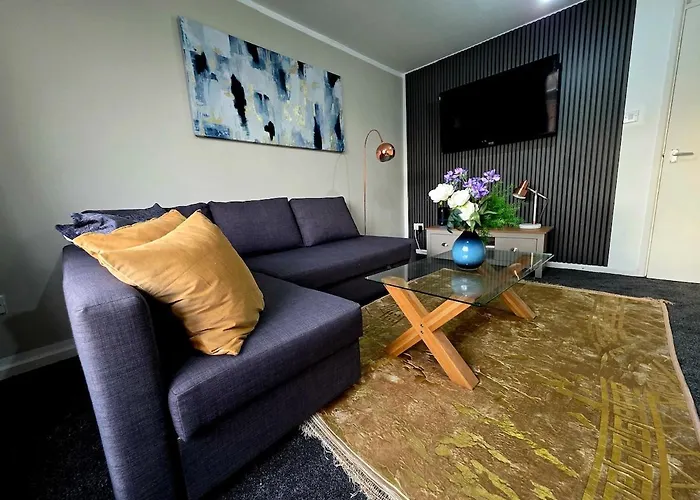 Cosy Modern 1 Bed Near Coop Live And Etihad Stadium *