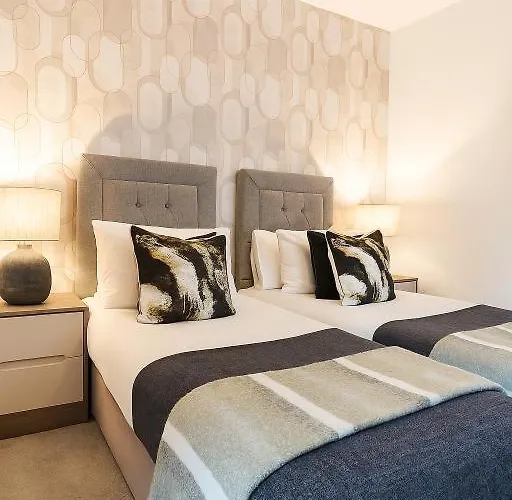 Lovely Abode - Amazing Views - Parking Mánchester