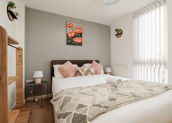 Huge 4br Escape - Etihad - Coop -free Parking