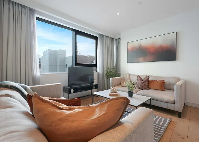 Stylish & Spacious 2 Bedroom 2 Bathroom * Manchester