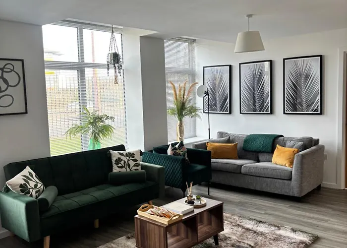 The Haven - 2 Bed Cozy - Sleeps 6 - Private Parking 아파트 *