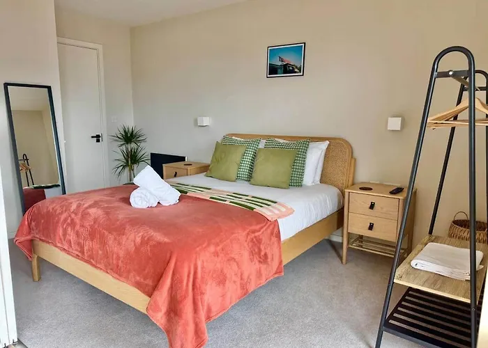 Boutique Centre Apartment, Balcony, Parking * 맨체스터