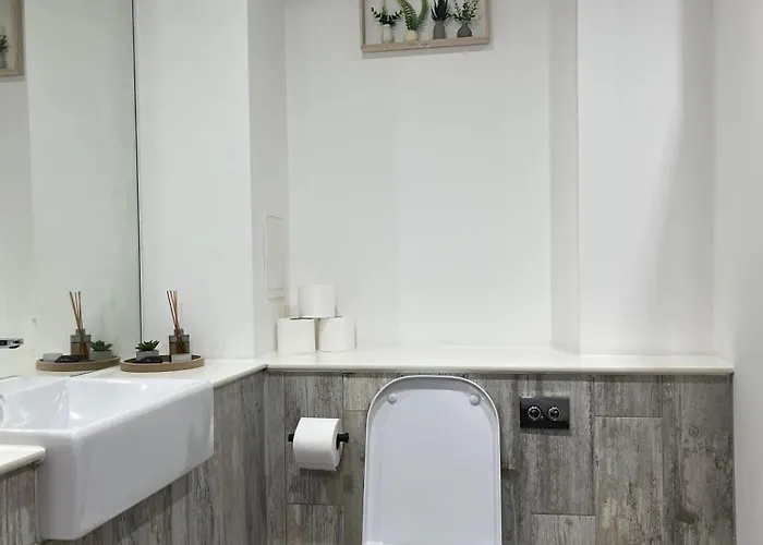 Διαμέρισμα Balcony View Deluxe 2 Bed Ao Arena & Victoria Stn *