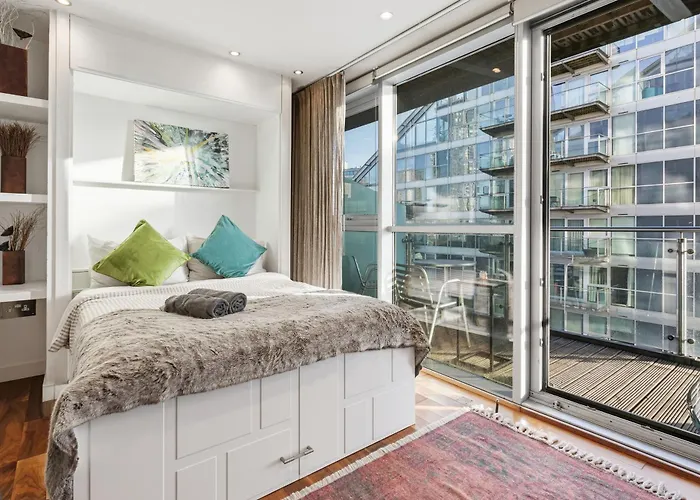 Appartement Centre 1b With Free Private Parking & Balcony Manchester