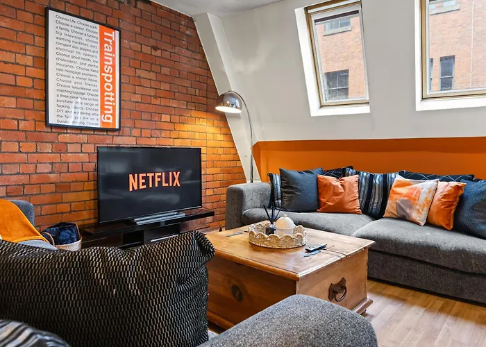 Rooftops View, Northern Quarter, Balcony *