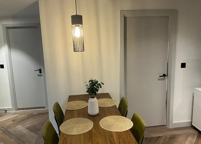 Daire Modern 2br In Piccadilly