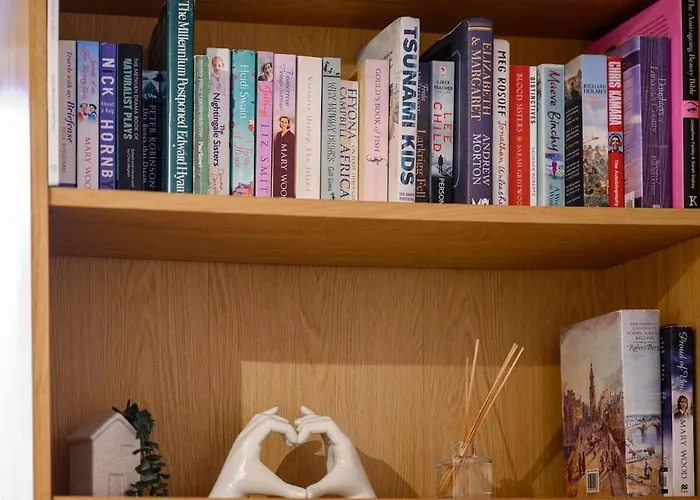 Lejlighed Modern 2 Bed Apartment, Salford Quays, Parking *