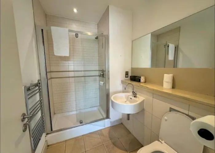 아파트 Spacious 2-Bed Apartment In Manchester City Centre 맨체스터