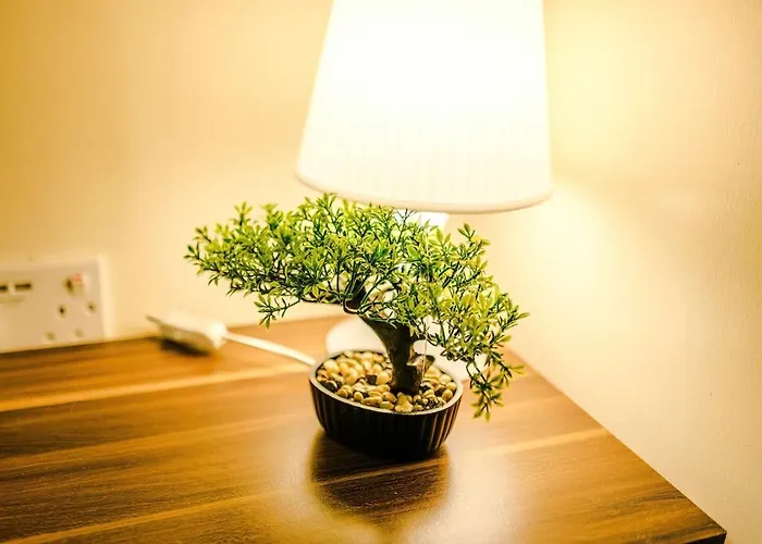 3-Bed Gem By Parydise Properties - Spacious & Elegant Near City Centre & Etihad- Perfect For Business Or Leisure 曼彻斯特