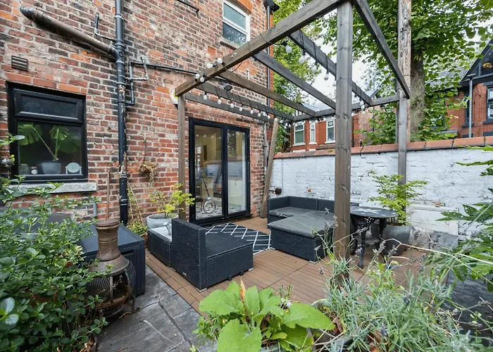 1bdr Didsbury Loft With Parking And Outdoor Space * Manchester