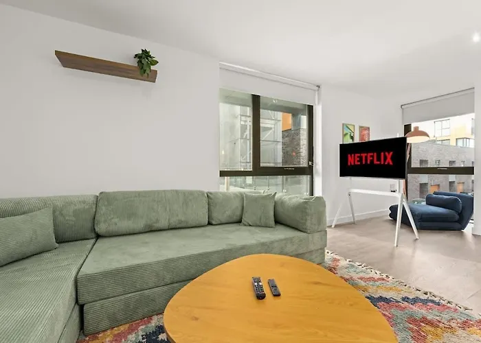 Апартаменты Stunning Ancoats 2 Bed By Superhost *