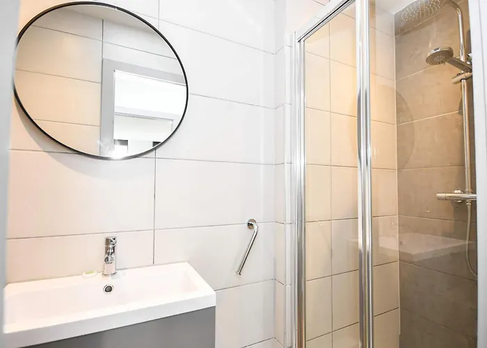 Apartament Convenient 2bed Flat W Security Manchester