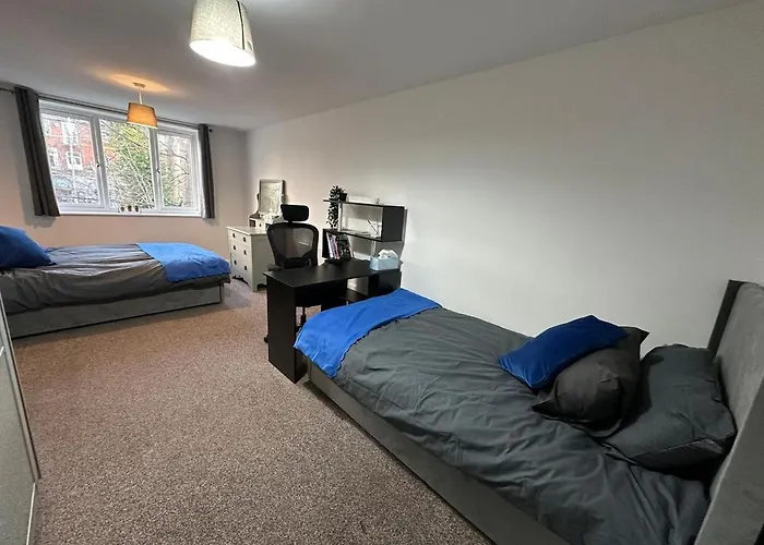 Modern Essential Flat In Chorlton Appartement Manchester