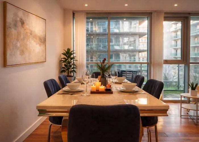 High-end Modern Two-bedroom