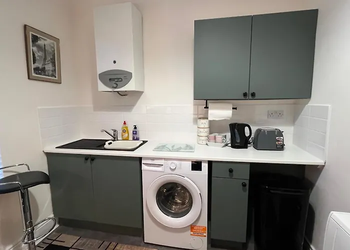 Private Within Shared 3 Appartement