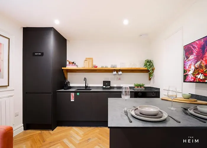 Dyehouse At The Heim Apartment