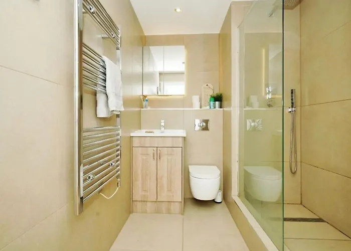 Stylish Near Centre Manchester