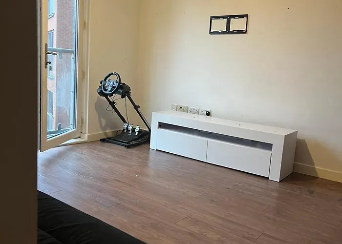 Luxury 2 Bed Mcr Fast Wifi And Free Parking Mánchester