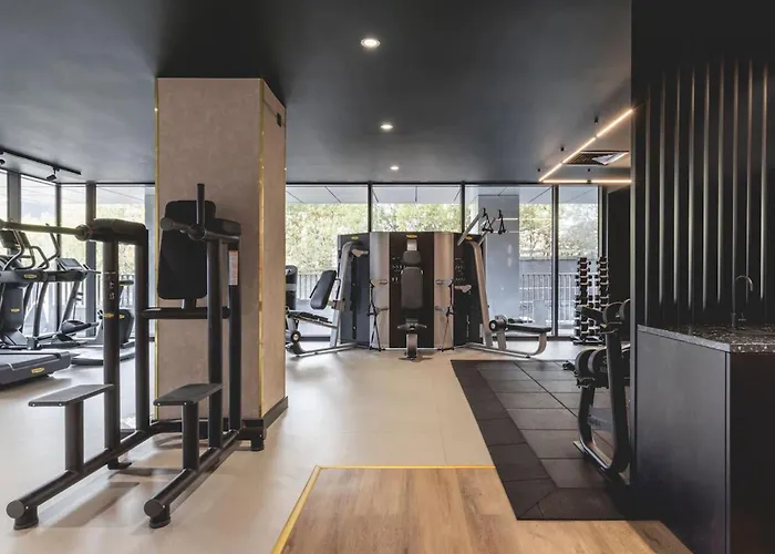 The Mount-balcony-gym-parking * Manchester