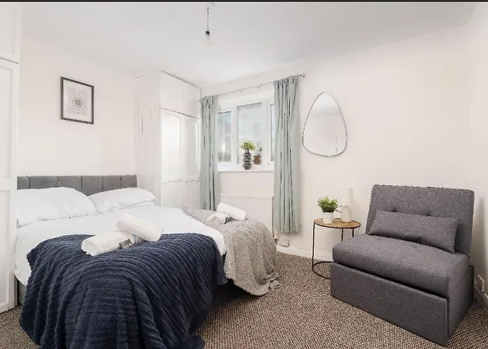 Lavish And Comfortable - Close To Piccadilly And Etihad - Fast Speed Wi-fi