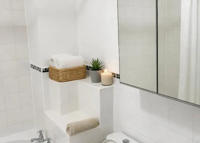 Crown Heights Executive *