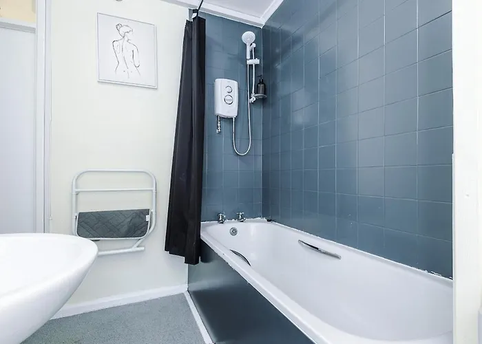 1br By Kammili - Near Centre, Universities & Hospital * Manchester