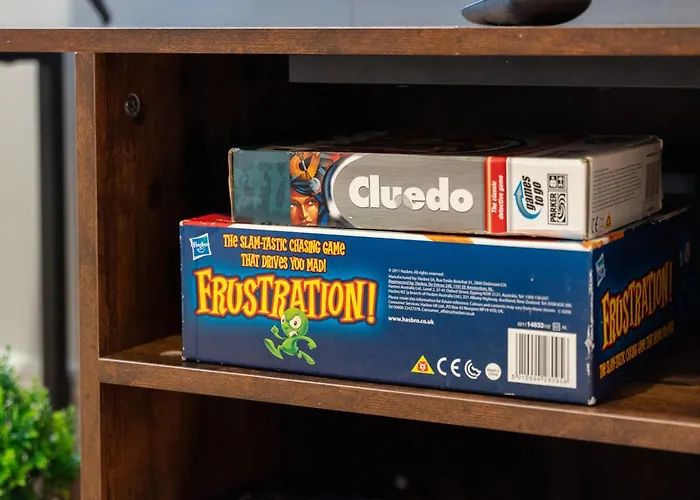 Comfortable 4 Bed - Free Parking & Fast Wifi 덴턴