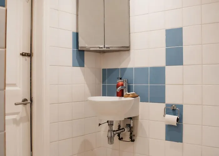 Chic Loft In Victorian House