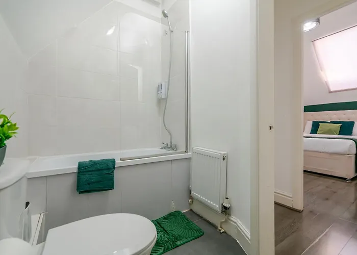 Spacious Near Mcr Town & Etihad Stadium Apartment Manchester
